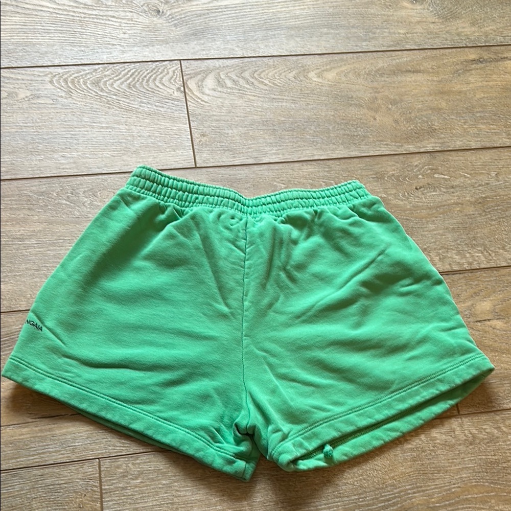 Womens 365 Midweight Pangaia Shorts - Picture 3 of 4